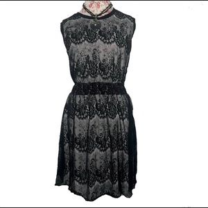 Gibson Latimer Black & Cream Lace Dress
